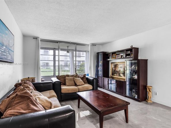 3001 NW 48th Ave 139, Lauderdale Lakes FL 33313