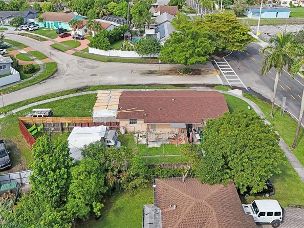 16005 SW 107th Ct, Miami FL 33157