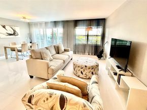 200 Diplomat Pkwy 721, Hallandale Beach FL 33009