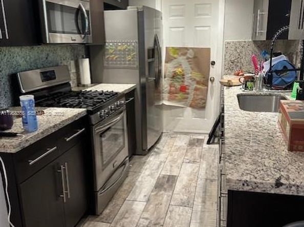 13741 SW 72nd Ter, Miami FL 33183