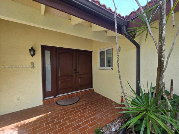5645 Lakeview Mews Dr, Boynton Beach FL 33437