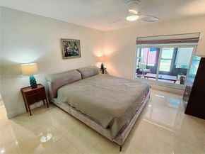 5645 Lakeview Mews Dr, Boynton Beach FL 33437