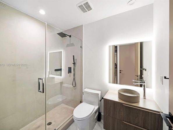 710 + 700 S Shore Dr, Miami Beach FL 33141