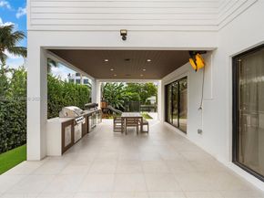 710 + 700 S Shore Dr, Miami Beach FL 33141