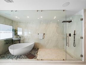 710 + 700 S Shore Dr, Miami Beach FL 33141