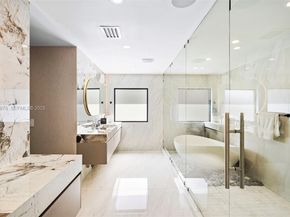 710 + 700 S Shore Dr, Miami Beach FL 33141