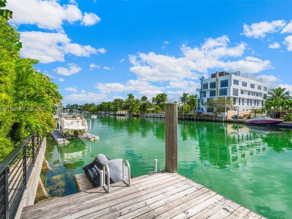 710 + 700 S Shore Dr, Miami Beach FL 33141