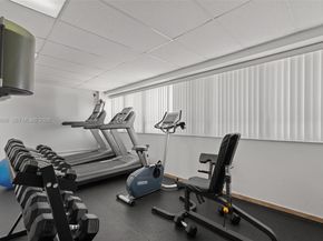 7300 Wayne Ave 217, Miami Beach FL 33141