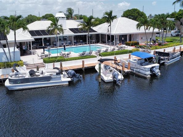 160 Cypress Club Dr 608, Pompano Beach FL 33060