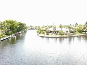 160 Cypress Club Dr 608, Pompano Beach FL 33060