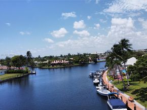 160 Cypress Club Dr 608, Pompano Beach FL 33060
