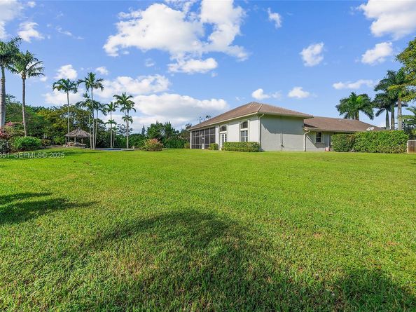 13253 SW 25th Pl, Davie FL 33325