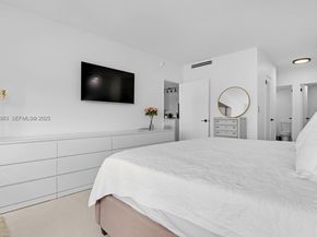 5700 Collins Ave 3J, Miami Beach FL 33140