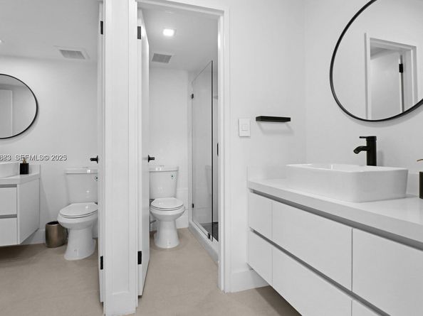 5700 Collins Ave 3J, Miami Beach FL 33140