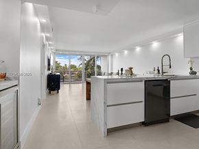 5700 Collins Ave 3J, Miami Beach FL 33140