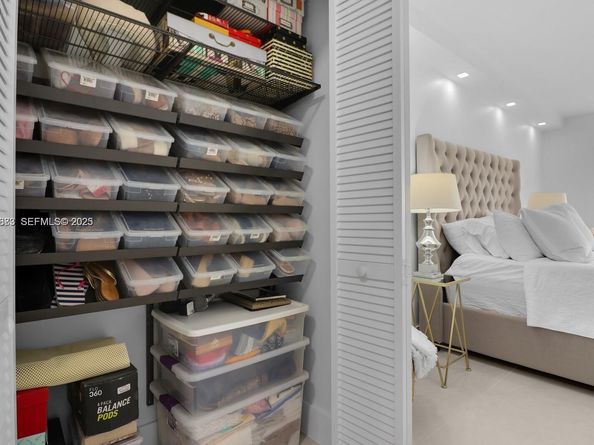 5700 Collins Ave 3J, Miami Beach FL 33140