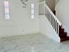 18961 NW 22nd St, Pembroke Pines FL 33029