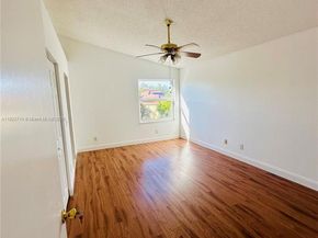 18961 NW 22nd St, Pembroke Pines FL 33029