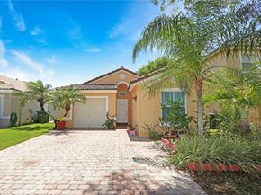 1585 SE 20th Rd, Homestead FL 33035