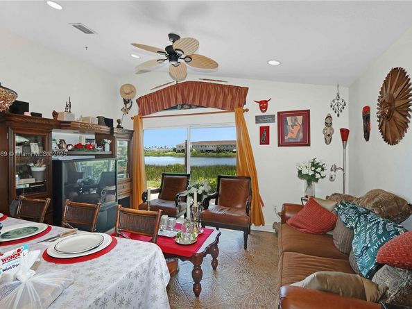 1585 SE 20th Rd, Homestead FL 33035