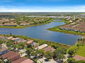 1585 SE 20th Rd, Homestead FL 33035