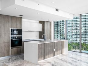 2900 NE 7th Ave 1402, Miami FL 33137