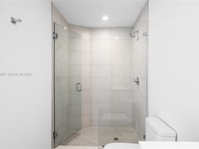 2900 NE 7th Ave 1402, Miami FL 33137