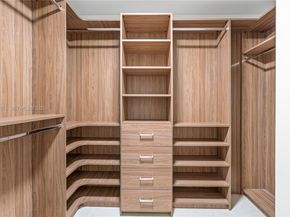 2900 NE 7th Ave 1402, Miami FL 33137