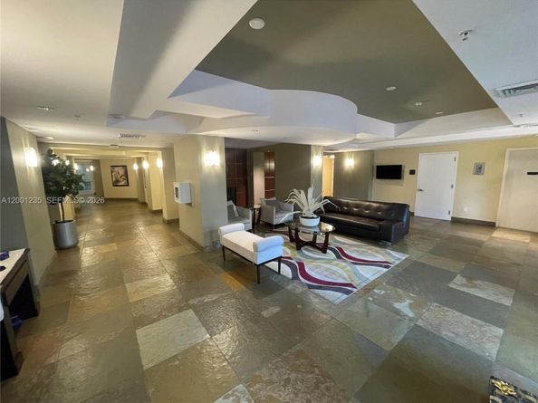 1755 E Hallandale Beach Blvd 2002E, Hallandale Beach FL 33009