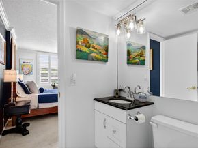 115 Royal Park Dr 2C, Oakland Park FL 33309