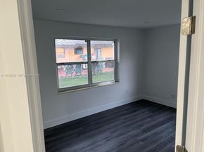 650 SE 1st Pl, Hialeah FL 33010