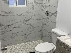 650 SE 1st Pl, Hialeah FL 33010