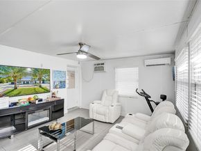 6520 W 8th Ln, Hialeah FL 33012
