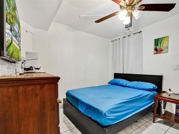 6520 W 8th Ln, Hialeah FL 33012