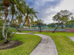 9814 W Mcnab Rd 204, Tamarac FL 33321