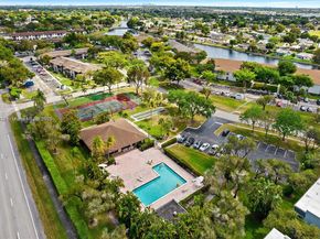 9814 W Mcnab Rd 204, Tamarac FL 33321