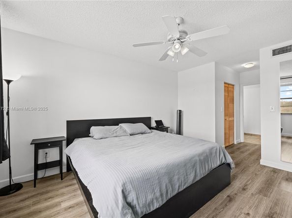 9814 W Mcnab Rd 204, Tamarac FL 33321