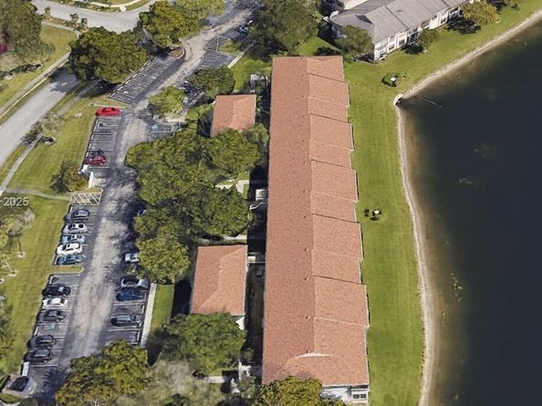 9814 W Mcnab Rd 204, Tamarac FL 33321