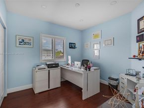 16075 SW 149th Ter, Miami FL 33196