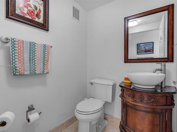 16075 SW 149th Ter, Miami FL 33196