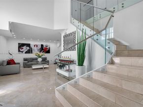 16075 SW 149th Ter, Miami FL 33196