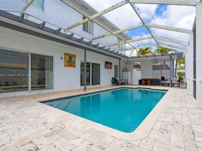 16075 SW 149th Ter, Miami FL 33196