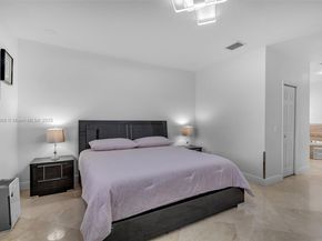 16075 SW 149th Ter, Miami FL 33196