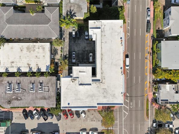 8000 Harding Ave 7F, Miami Beach FL 33141