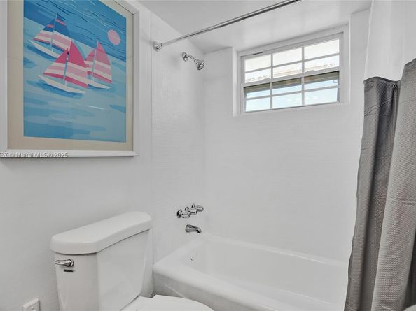 8000 Harding Ave 7F, Miami Beach FL 33141