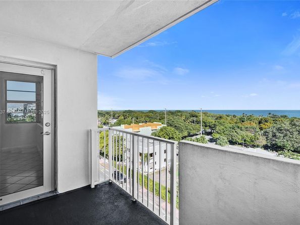 8000 Harding Ave 7F, Miami Beach FL 33141