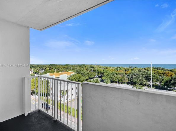 8000 Harding Ave 7F, Miami Beach FL 33141