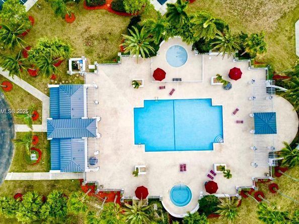 14241 SW 129th Ct, Miami FL 33186