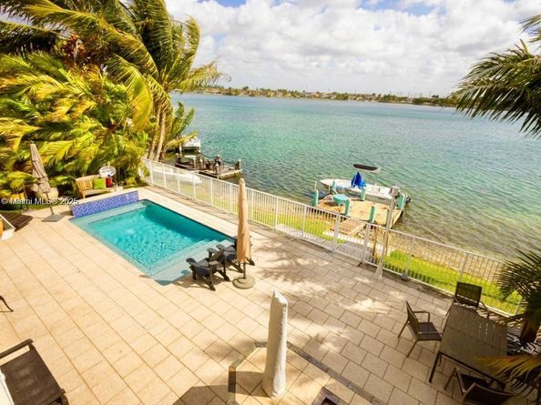 14241 SW 129th Ct, Miami FL 33186