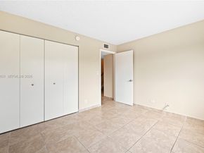 6601 SW 116th Ct 404, Miami FL 33173